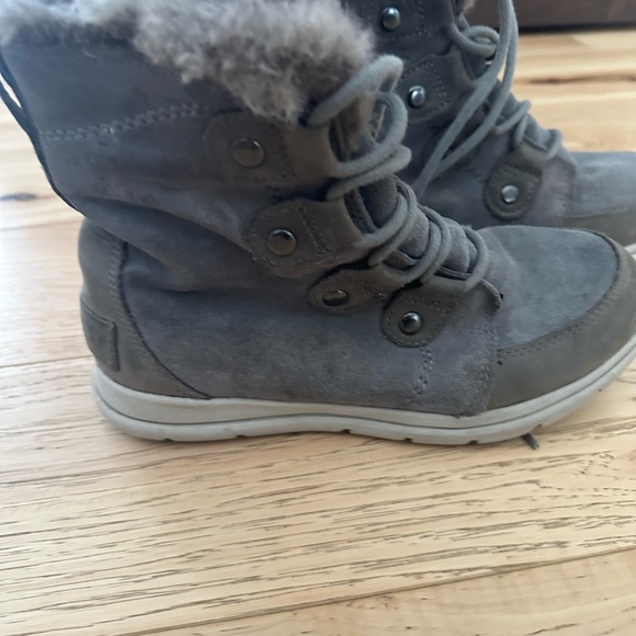 Sorel Women's Winter Boots - Picture 5 of 7